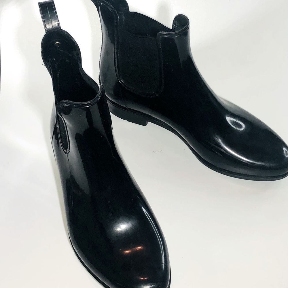 Sam Edelman black rain booties